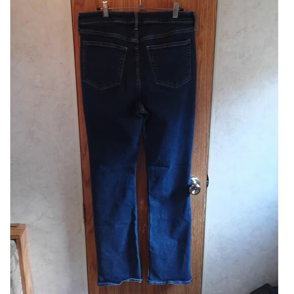 Old Navy Extra High-Rise Button Fly Bootcut Jeans Secret Smooth Pocket Dark Wash - Picture 5 of 7